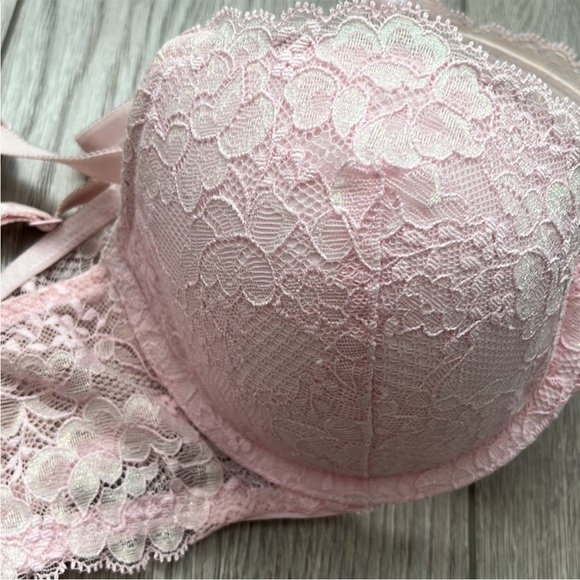 Victoria’s Secret Dream Angels Racer Back Demi Bra Pink Lace Size 32DD - Picture 3 of 5